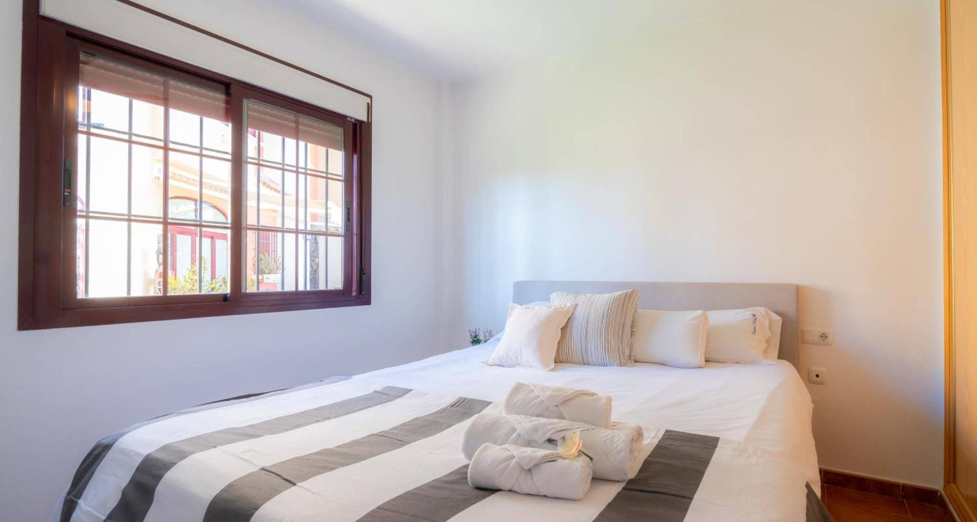 Club Salino Hideaway-Your Peaceful Retreat With Pool In 托雷维耶哈 外观 照片