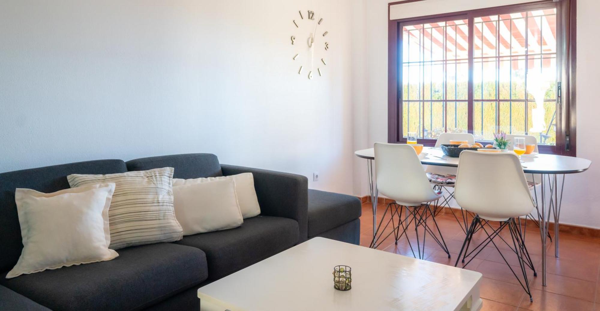 Club Salino Hideaway-Your Peaceful Retreat With Pool In 托雷维耶哈 外观 照片