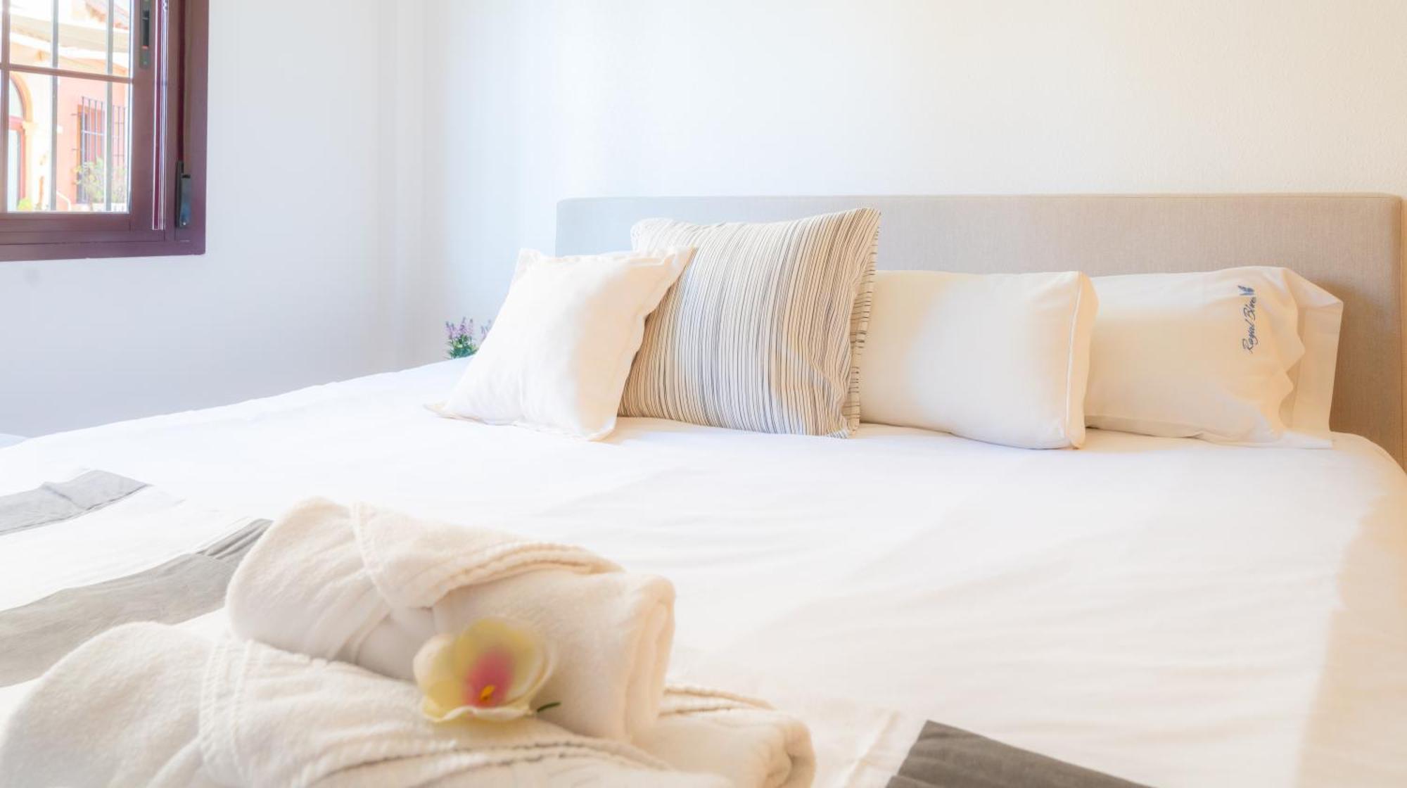 Club Salino Hideaway-Your Peaceful Retreat With Pool In 托雷维耶哈 外观 照片