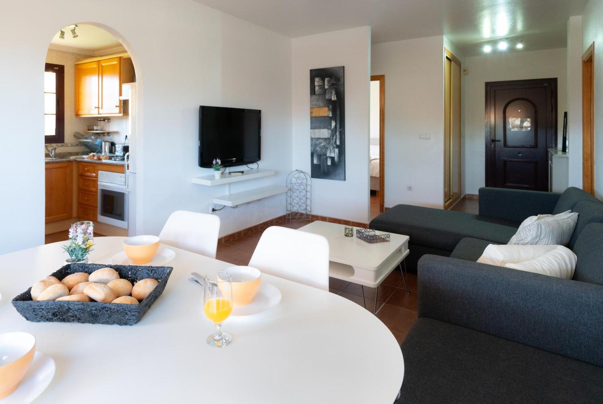 Club Salino Hideaway-Your Peaceful Retreat With Pool In 托雷维耶哈 外观 照片